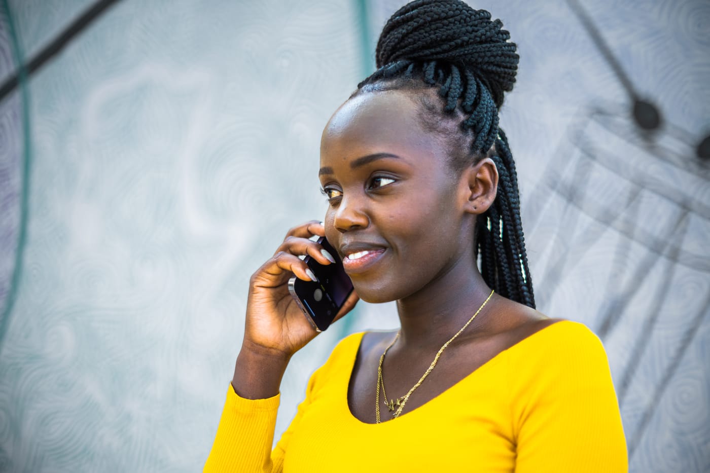 Woman speaking on the phone